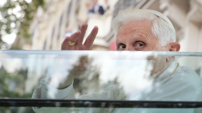 Renonciation de Benoît XVI : La chair contre l’Esprit