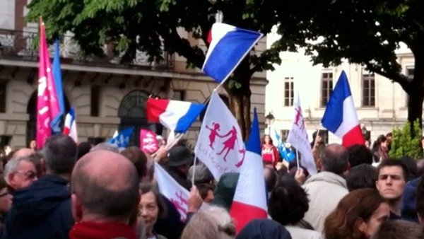 Reportage au rassemblement en soutien à Nicolas Bernard-Busse (23 juin 2013)