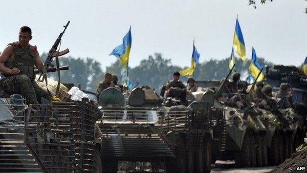 Ukraine: le Donbass se prépare à la bataille finale