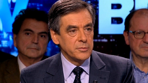 François Fillon : Israël menace la paix mondiale en retardant la création d’un Etat Palestinien