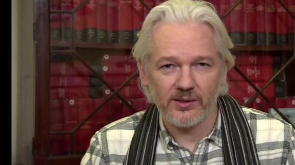 Mads Andenæs, du Groupe de Travail de l’ONU sur la Détention Arbitraire, explique le cas Assange