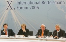 Bertelsmann s’attend à « croître nettement » en 2013 après un solide 1er trimestre (Romandie)