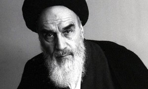 Ayatollah-Khomeini-Irania-001